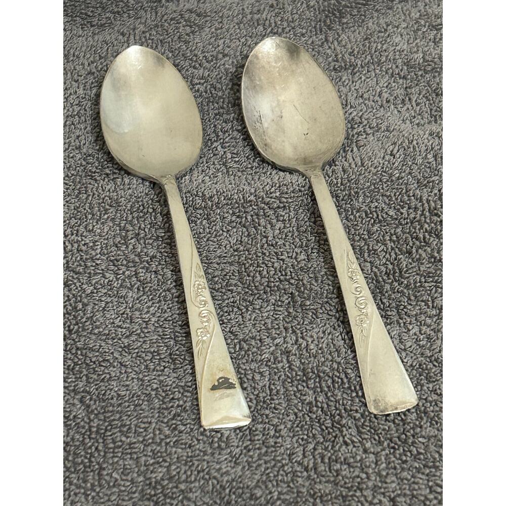 Vintage 1953 Revelation II Silverplate 2 Spoons by International Silver Bridal - Picture 4 of 10